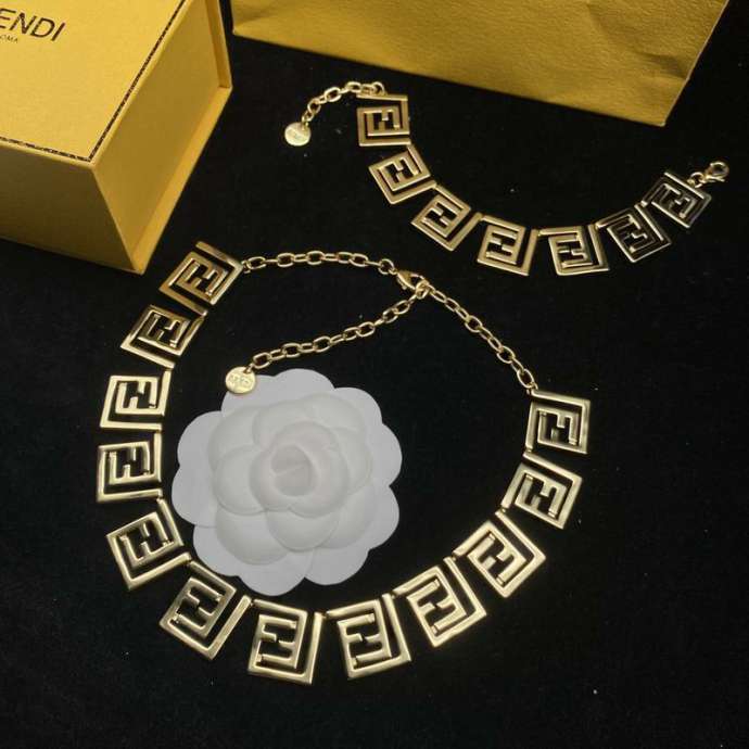 Picture of Fendi Sets _SKUFendisuits05cly99023